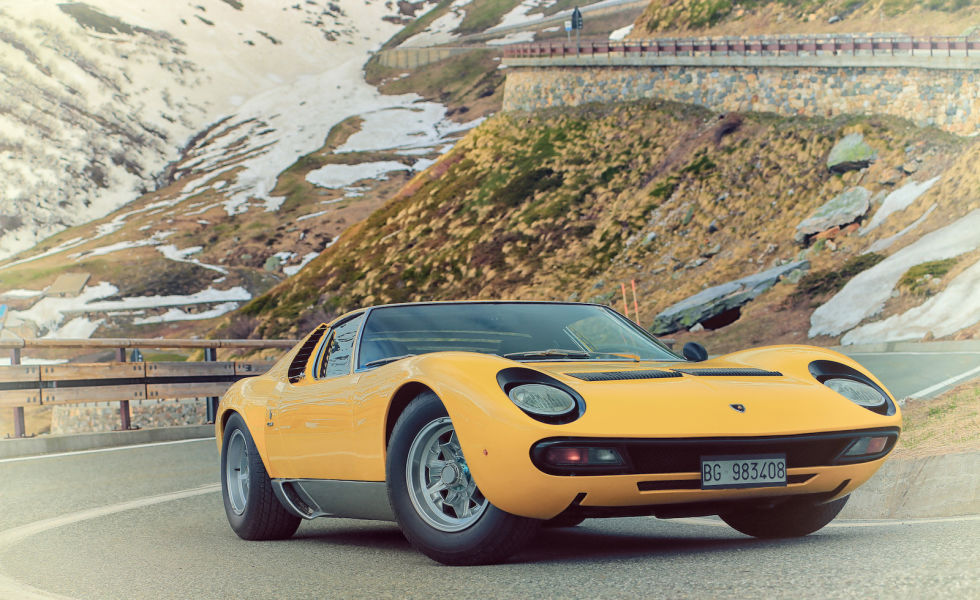 Lamborghini Miura Rings in 50th Birthday, “Italian Job” Style